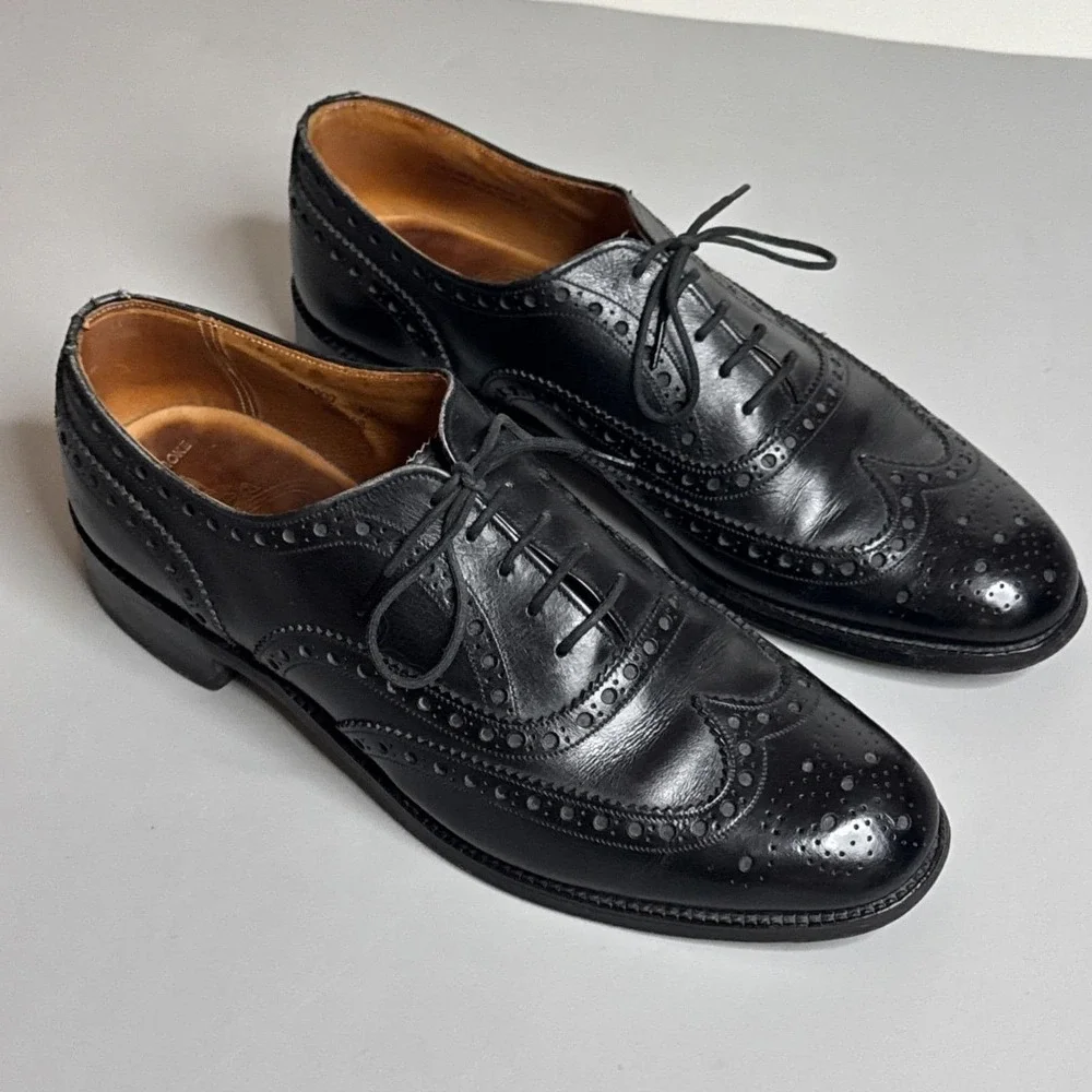 Vintage Lotus Ladbroke Wingtip Oxfords UK 8 EX (US 9) England Northampton Bench